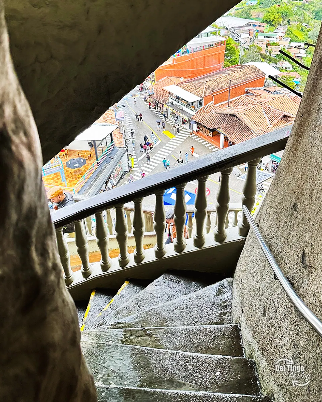 foto_01 escaleras del Peñón de Guatapé